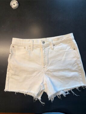 Madewell high-rise denim shorts. Size 29. Tile white.